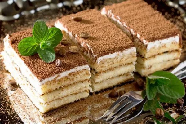 giới thiệu Tiramisu